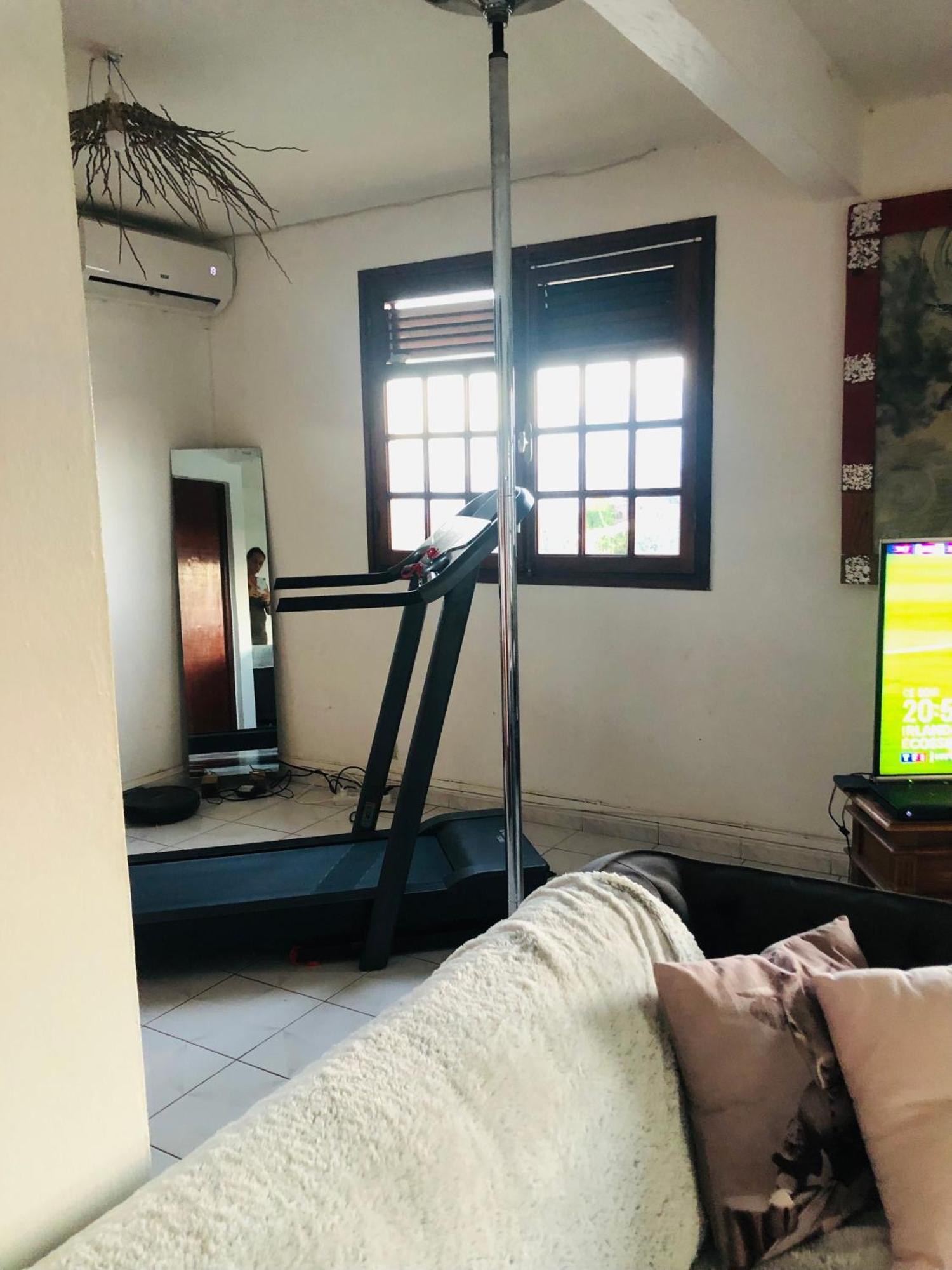 Chambre D'Hotes Mai Tai 4 Personnes Bas Du Fort 哥西尔 外观 照片