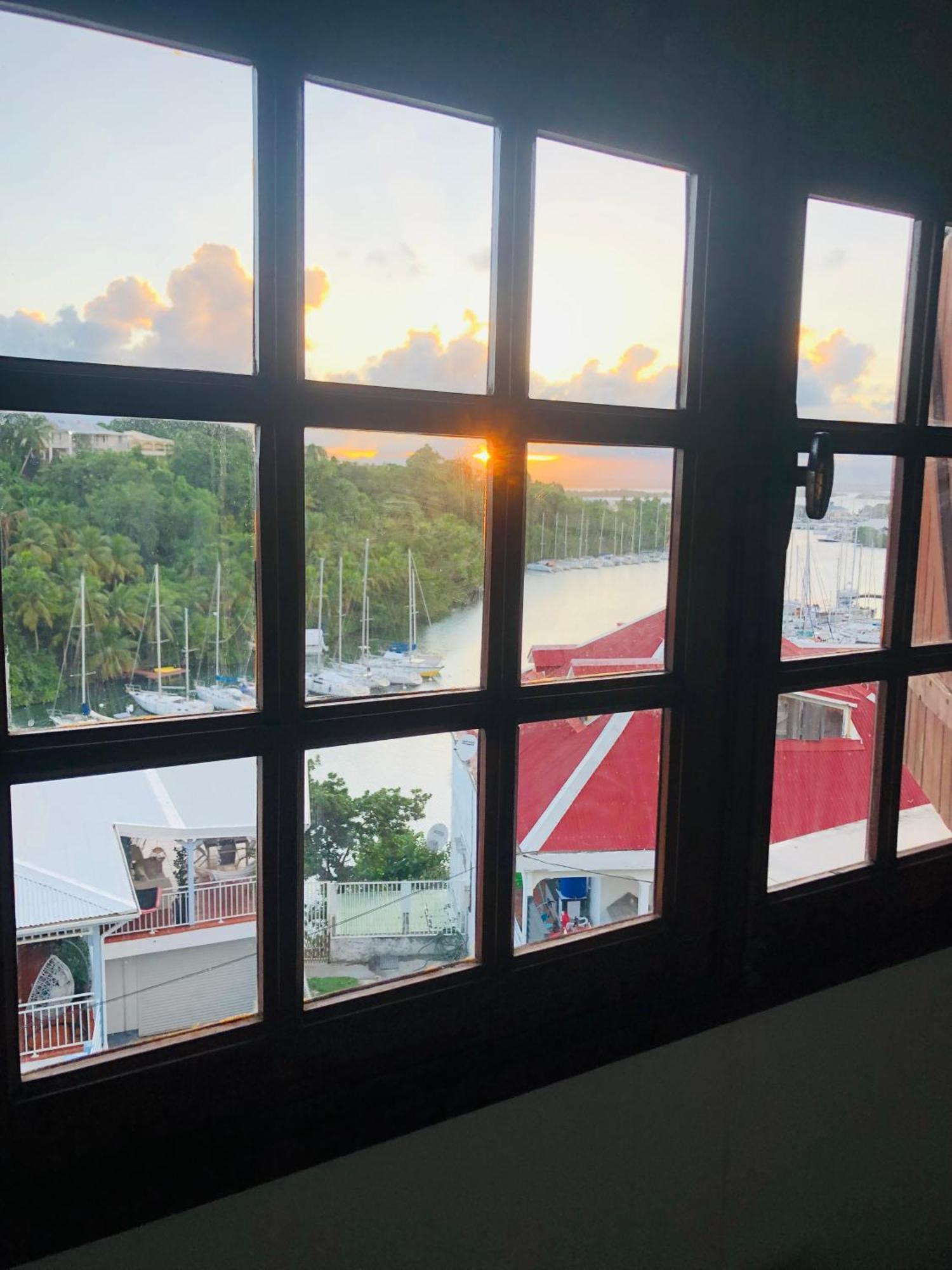 Chambre D'Hotes Mai Tai 4 Personnes Bas Du Fort 哥西尔 外观 照片